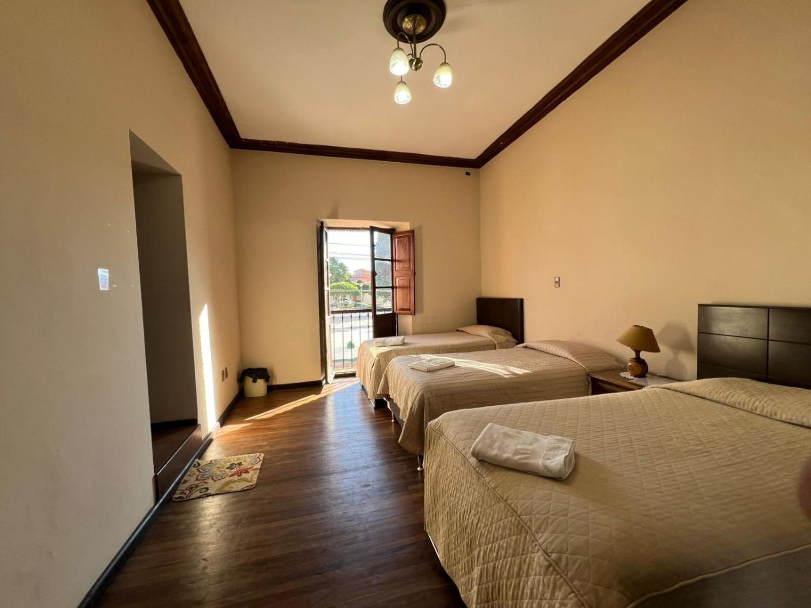 La Culta Centro Cultural Y Hostal Sucre Dış mekan fotoğraf