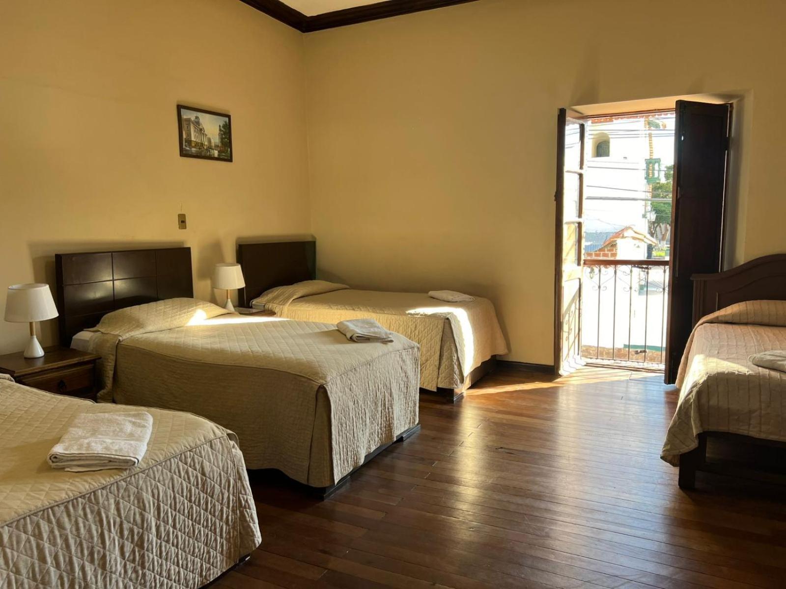 La Culta Centro Cultural Y Hostal Sucre Dış mekan fotoğraf